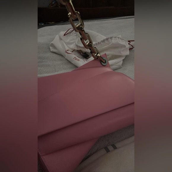 Loubitwist Chain Leather Shoulder Bag ❤️❤️❤️Brand New Never Used❤️❤️❤️ - Picture 8 of 8